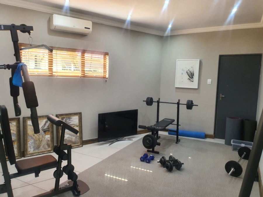 4 Bedroom Property for Sale in Monument Heights Northern Cape